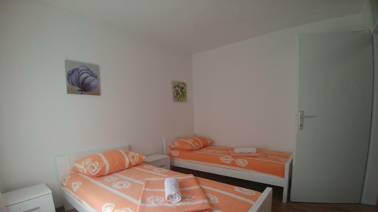 City Mid Mostar Apartment Exterior photo