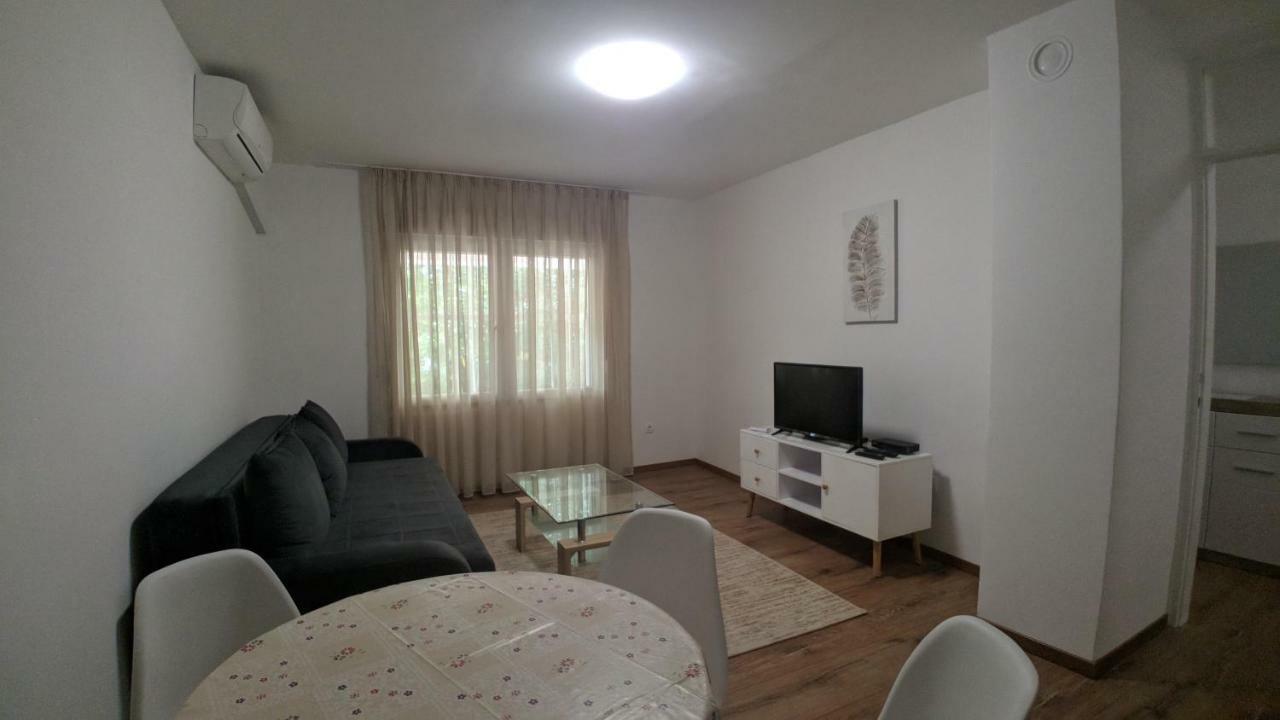 City Mid Mostar Apartment Exterior photo